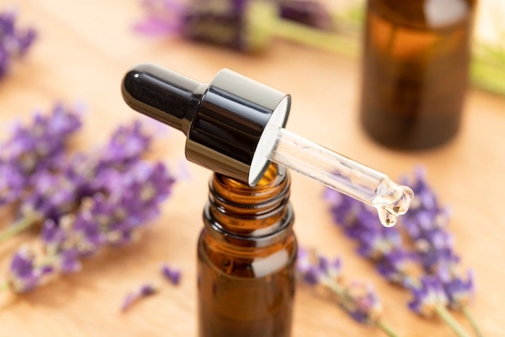 Allergies to essential oils